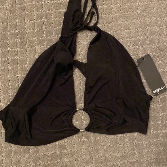 🦋4/$20 SALE - NWT Ring Halter Neck Bra Top from Nasty Gal - Picture 4 of 6